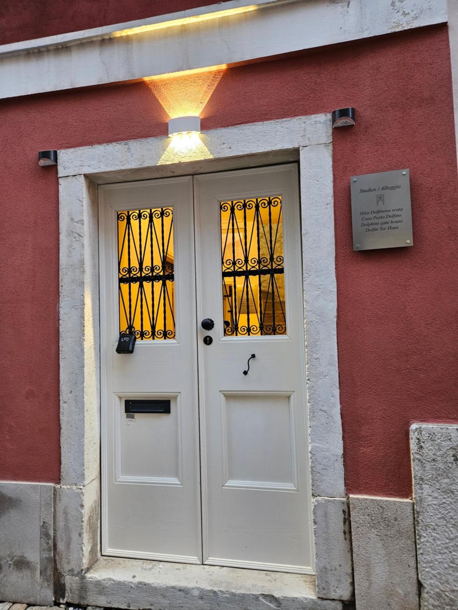 Don Dolfino Guesthouse - Hisa Dolfinova Vrata Piran Exterior foto