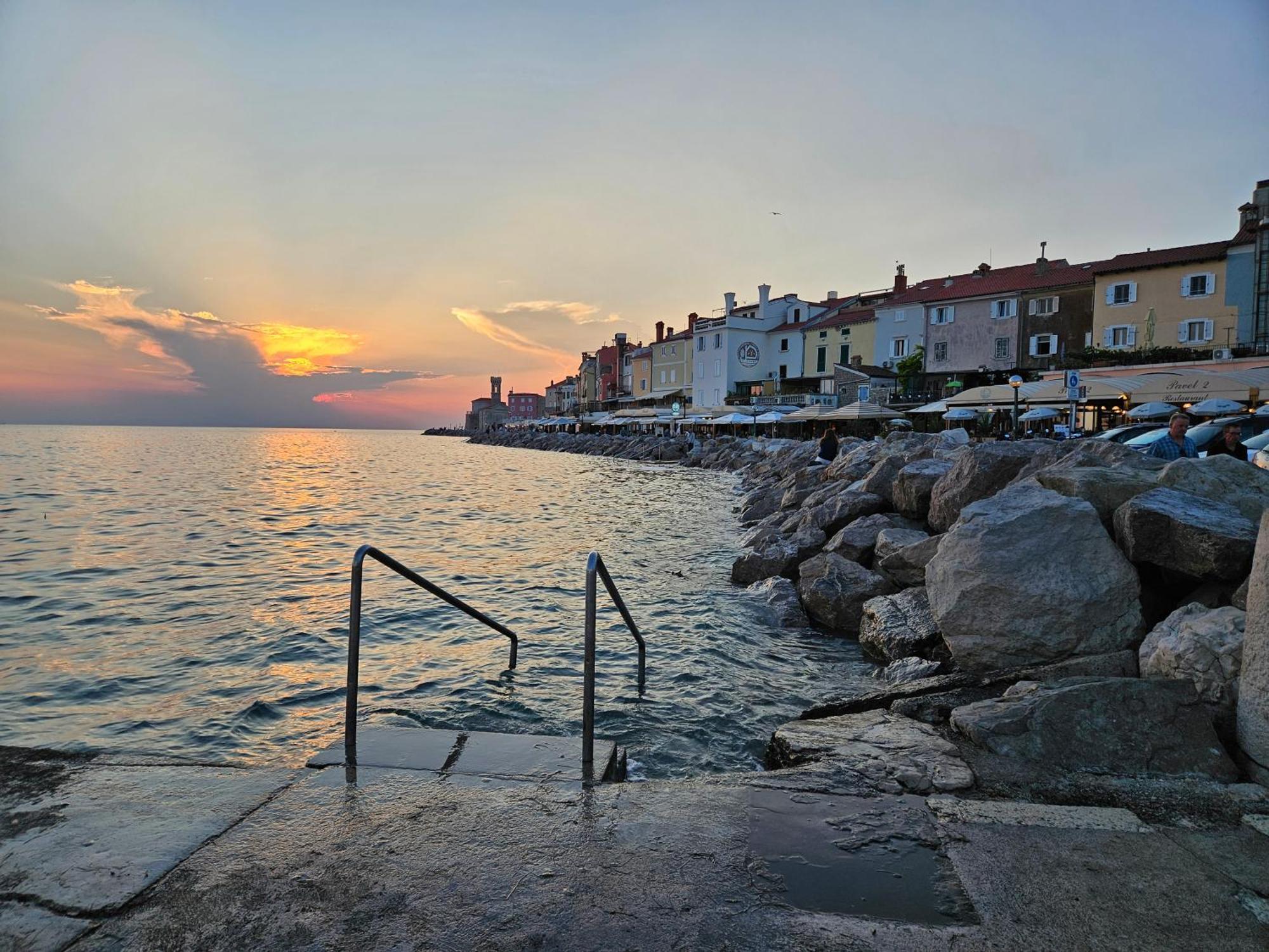 Don Dolfino Guesthouse - Hisa Dolfinova Vrata Piran Exterior foto